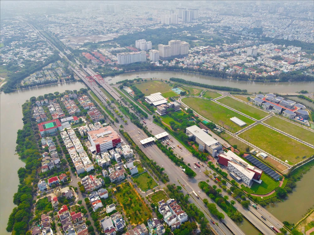 Có bản đồ giá đất, người dân sẽ dễ dàng tiếp cận với giá đất thật trên thị trường. Ảnh: TÂM NGUYỄN