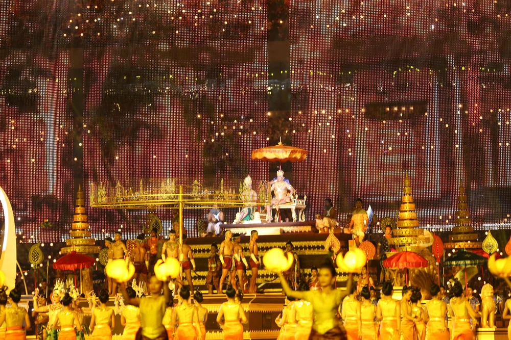 Sau đêm khai mạc ấn tượng, chủ nhà Campuchia tuyên bố lễ bế mạc cũng sẽ mang màu sắc độc đáo và rất ấn tượng với các đoàn tham dự. Ảnh: PHƯƠNG NGHI