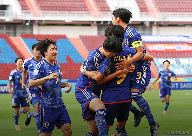 Cầu thủ trẻ Nhật Bản tuổi 16 thi đấu vòng chung kết U-17 châu Á. Ảnh: AFC