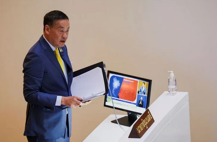 Thủ tướng Thái Lan phát biểu tại Quốc hội ngày 11-9. Ảnh: REUTERS Thủ tướng Thái Lan phát biểu tại Quốc hội ngày 11-9. Ảnh: REUTERS