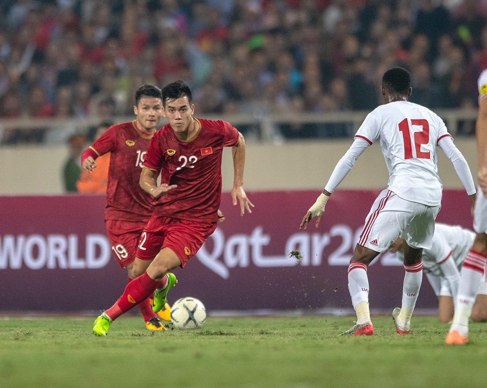 Tiến Linh, người gieo sầu nhiều nhất cho hàng thủ Indonesia.