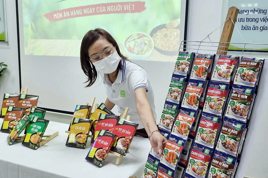 Doanh nhân lạc quan về năm mới 2022 ảnh 6