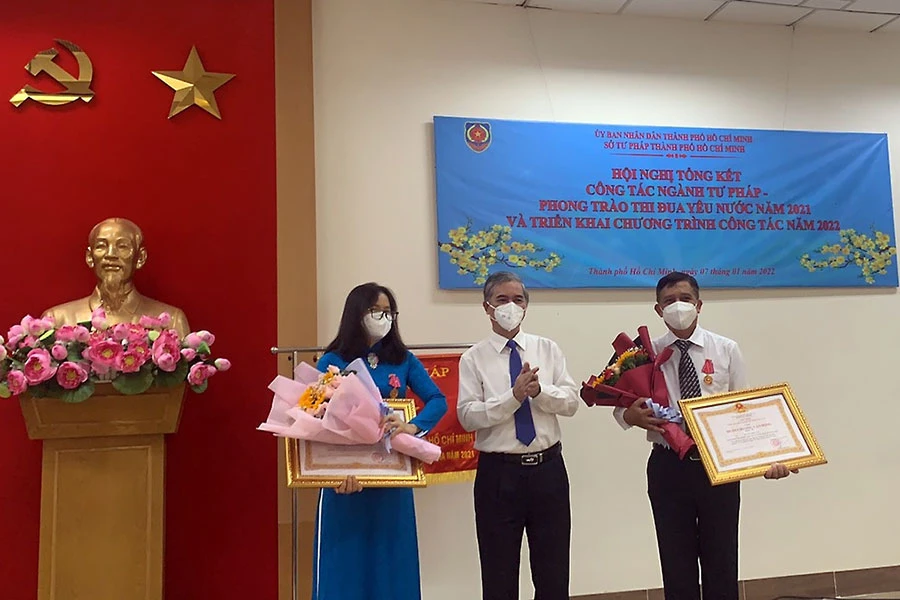 9 nhiệm vụ mà TP.HCM đặt hàng với ngành tư pháp trong 2022 ảnh 2