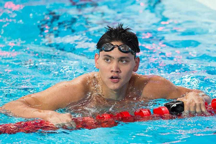 Schooling hứa mang ba HCV bơi lội về cho Singapore. Ảnh: GETTY