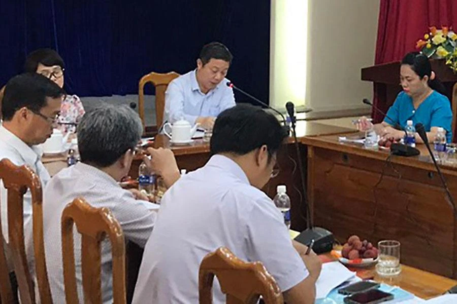 Phó Chủ tịch UBND TP.HCM Dương Anh Đức chủ trì cuộc họp với quận 5. Ảnh: THANH TUYỀN