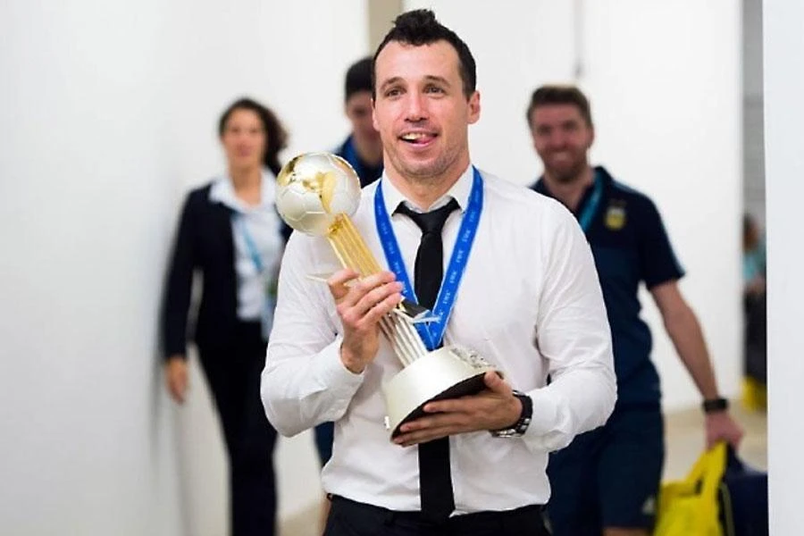 HLV Giustozzi Diego Raul hứa hẹn giúp futsal Việt Nam phát triển. Ảnh: GETTY IMAGES