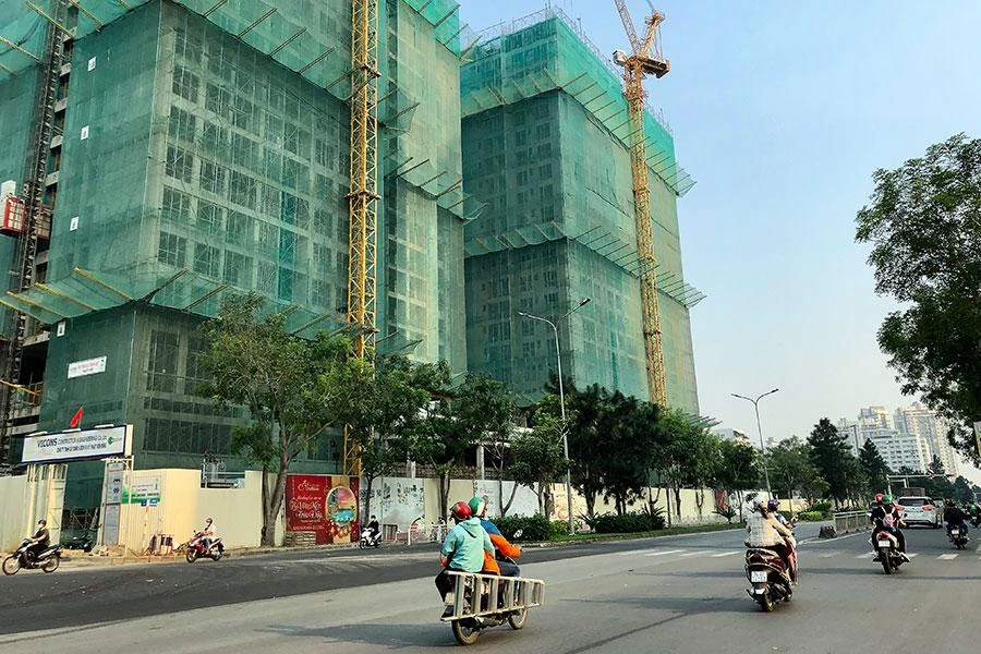 Các chủ đầu tư rất cần được khơi thông dòng vốn để phát triển dự án đúng tiến độ. Ảnh minh họa: Q.HUY