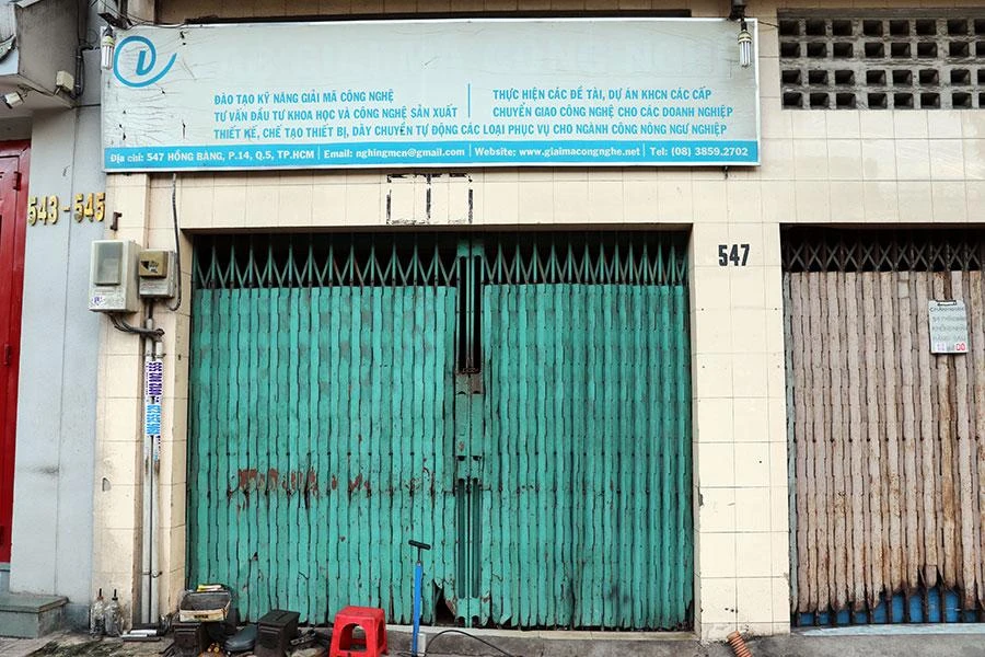 Địa chỉ nhà đất của Viện Cơ học và Tin học ứng dụng thuộc Viện KH&amp;CN Việt Nam tại 547 Hồng Bàng, phường 14, quận 5, TP.HCM. Ảnh: CẨM TUYẾT