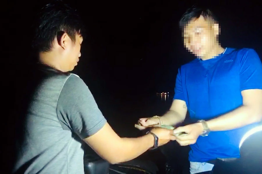 Nhóm anh D bị thu 80.000 đồng “tiền bãi”. Ảnh: TS