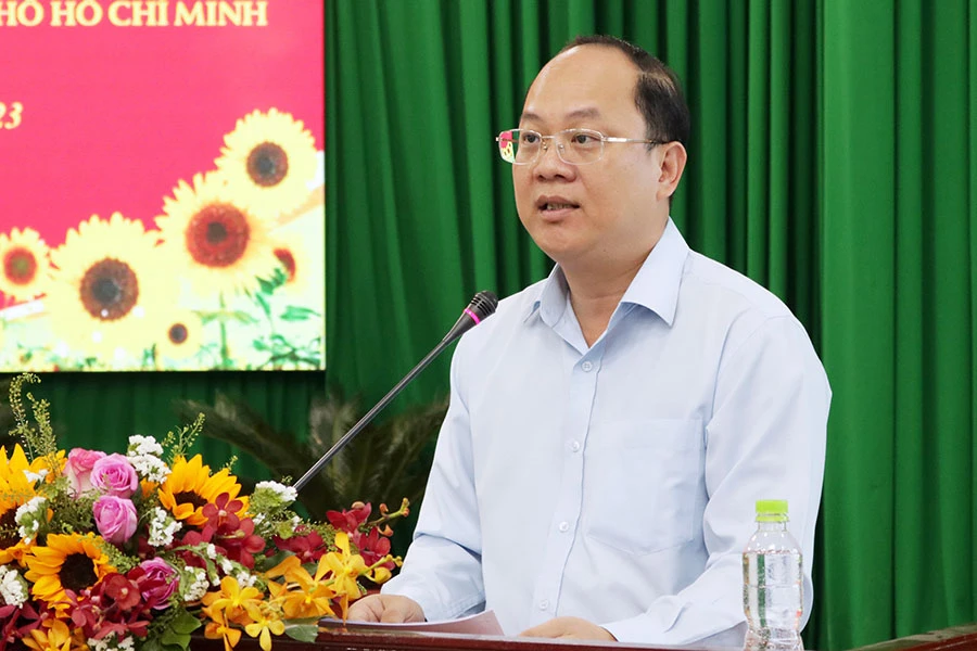 Phó Bí thư Thành ủy TP.HCM Nguyễn Hồ Hải phát biểu tại hội nghị. Ảnh: THANH TUYỀN