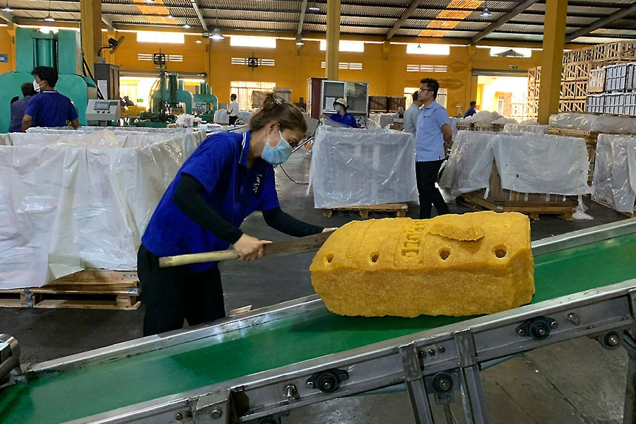 Theo chuyên gia, nếu thực hiện tốt các trụ cột, tăng trưởng kinh tế Việt Nam năm 2023 có thể đạt 6,8%-7,4%. Ảnh: P.MINH