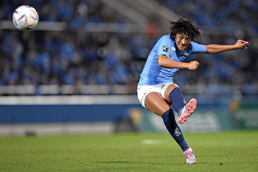 15_congphuong_Shunsuke-Nakamura.jpg