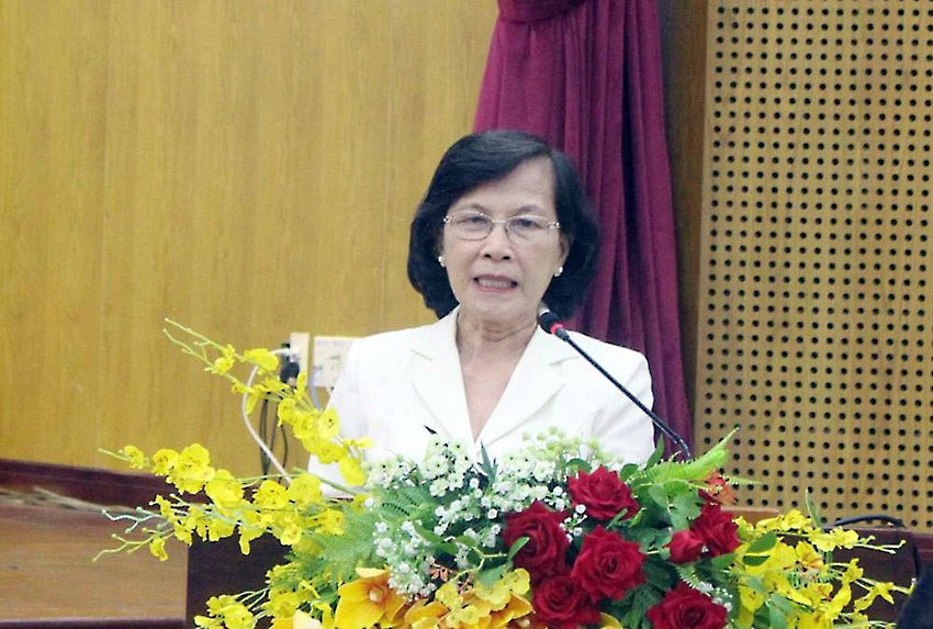pham-phuong-thao.jpg