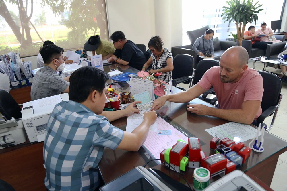 Sáp nhập phường, xã: Tinh lọc cán bộ, phục vụ dân tốt hơn