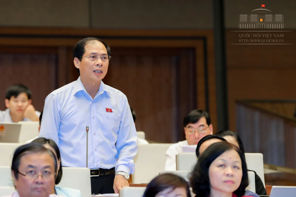 Anh chuyển 4 hồ sơ vụ 39 thi thể trong container cho Việt Nam ảnh 1