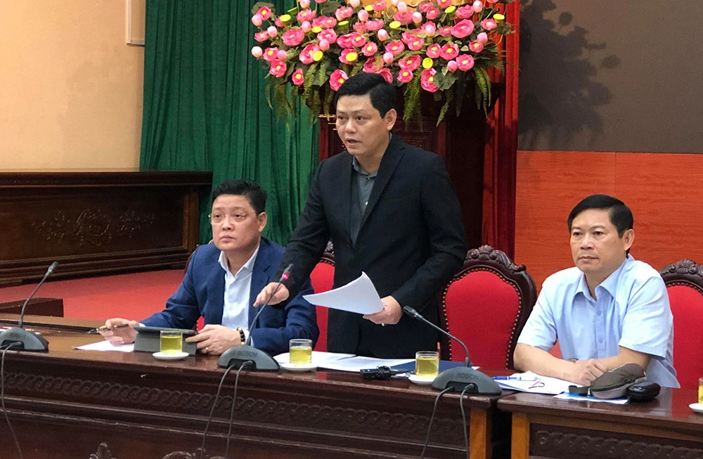 Quận Ba Đình đề xuất mời quân đội vào xử lý nhà 8B Lê Trực ảnh 1