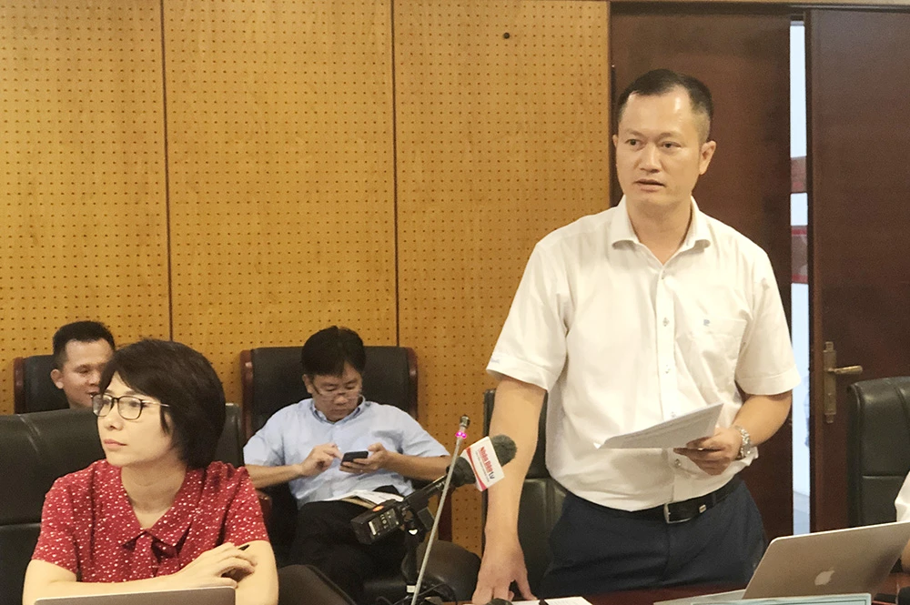 Sẽ có lộ trình kiểm soát khí thải cho xe máy, ô tô cũ ảnh 2