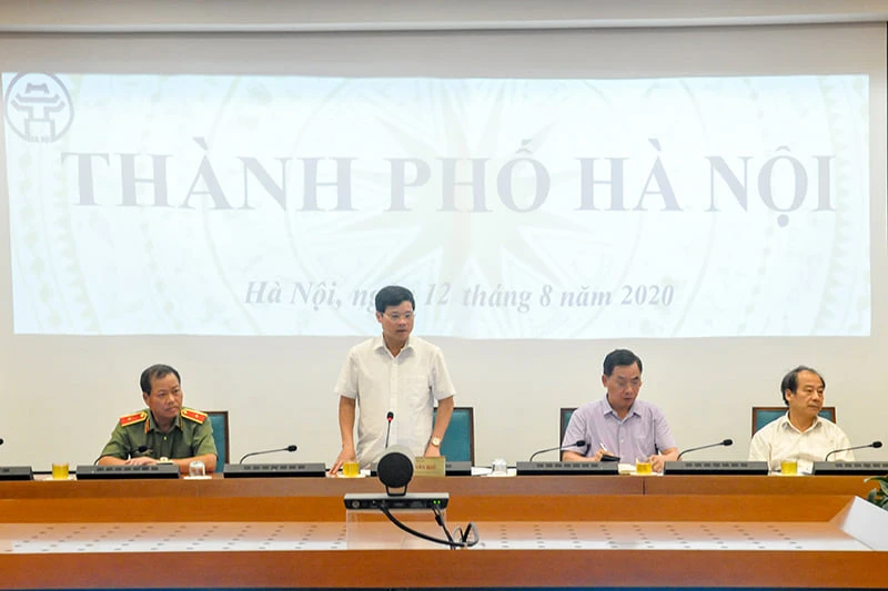 Hà Nội lo vì chưa rõ nguồn lây COVID-19 của BN867 ảnh 1