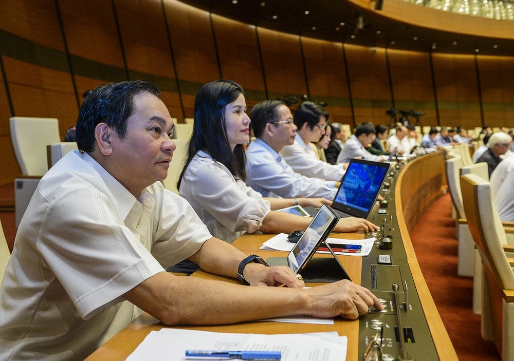 Năm 2021 chi gần 36.000 tỉ đồng để xử lý việc cấp bách ảnh 1