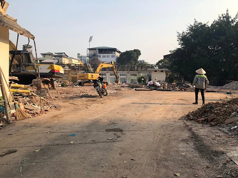 Nhà máy bốn mặt tiền trung tâm chính trị Ba Đình sắp thành cao ốc ảnh 2