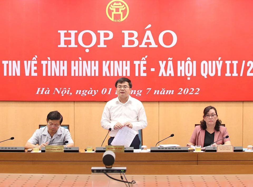 Chánh Văn phòng UBND TP Hà Nội Trương Việt Dũng.