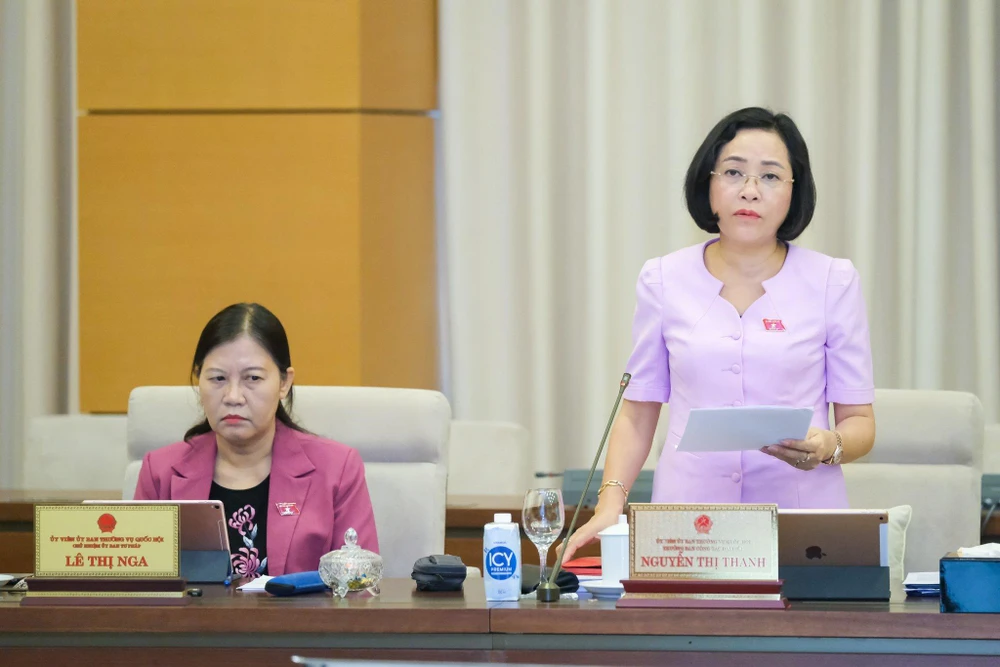 Trưởng Ban Công tác đại biểu Nguyễn Thị Thanh.