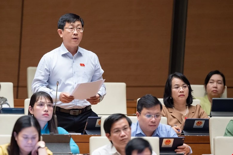 ĐB Nguyễn Hữu Thông. (Ảnh: QH)