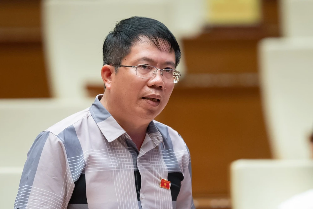 Đại biểu Nguyễn Văn Hiển, Đoàn ĐBQH tỉnh Lâm Đồng (Ảnh: QH)