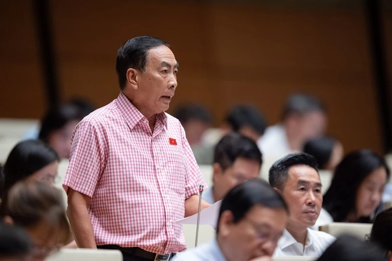 ĐB Phạm Văn Hoà (Đồng Tháp). Ảnh: QH