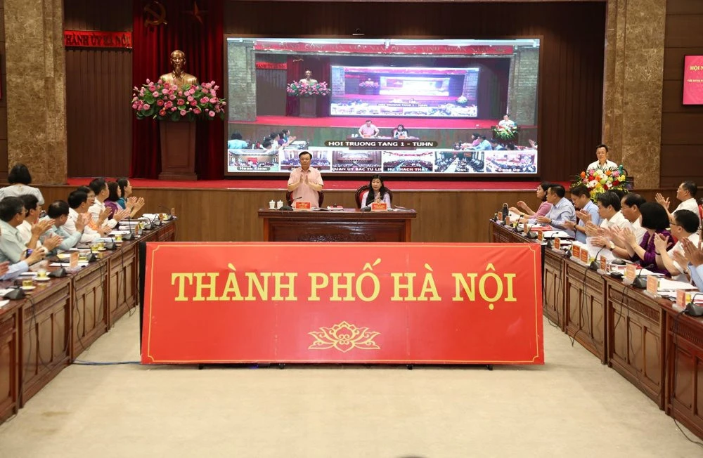 Hội nghị đối thoại của Bí thư Thành uỷ Hà Nội Đinh Tiến Dũng với Uỷ ban Mặt trận Tổ quốc Việt Nam các cấp của TP Hà Nội. Ảnh: CTV