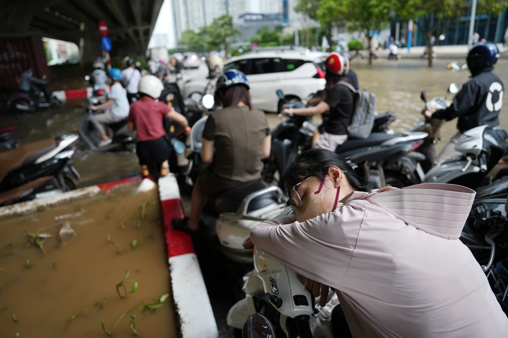 ha-noi-ngap-5.jpg