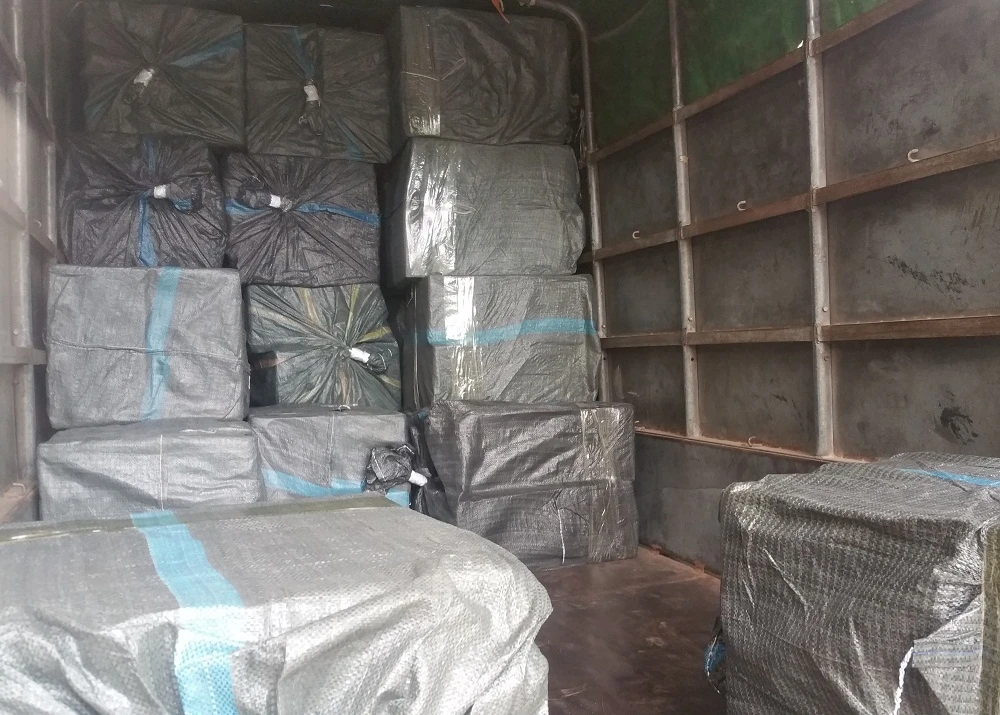Triệt phá đường dây buôn lậu thuốc lá ngoại 'siêu khủng' ảnh 2