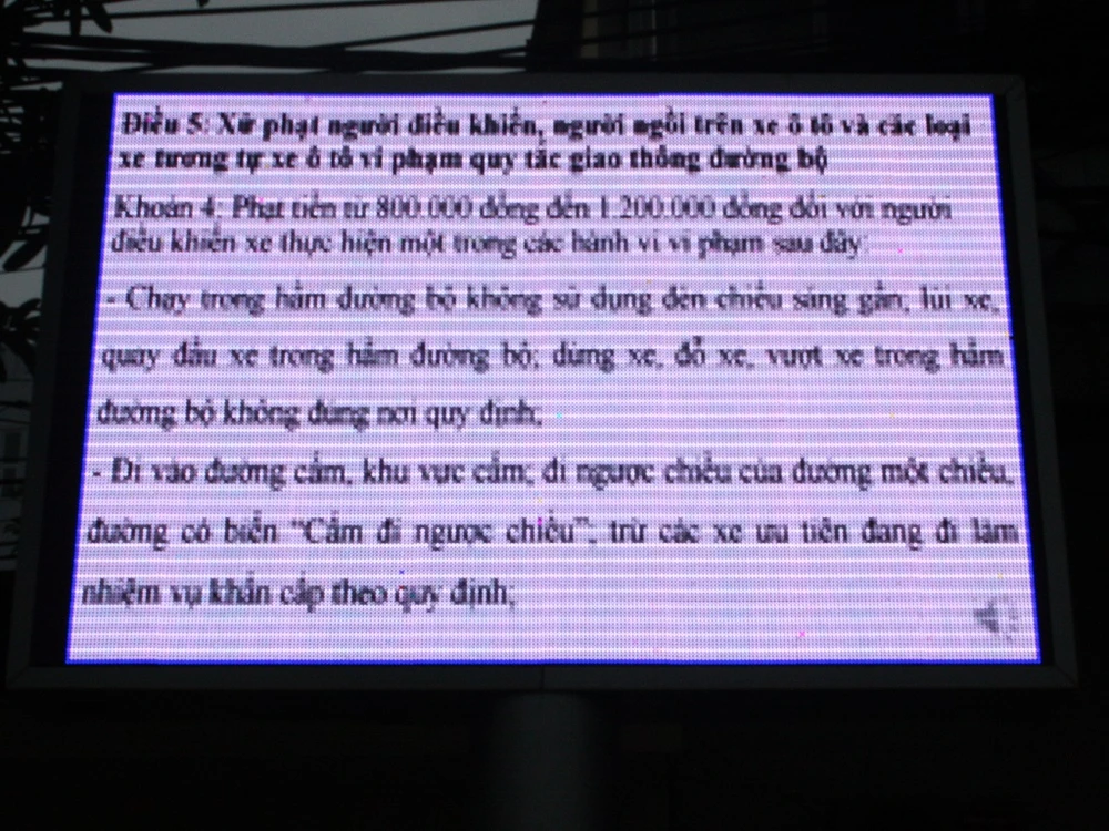 Hà Nội: Lắp bảng LED để tuyên truyền luật, có hiệu quả? ảnh 2