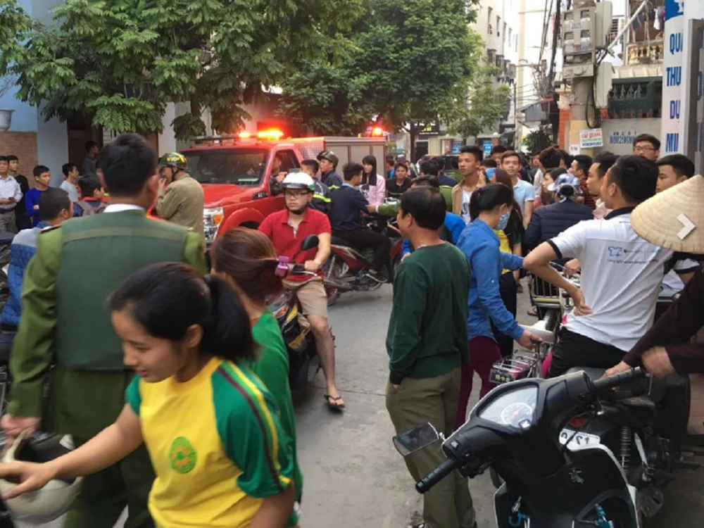 Rất đông lực lượng công an được huy động để giải quyết vụ việc