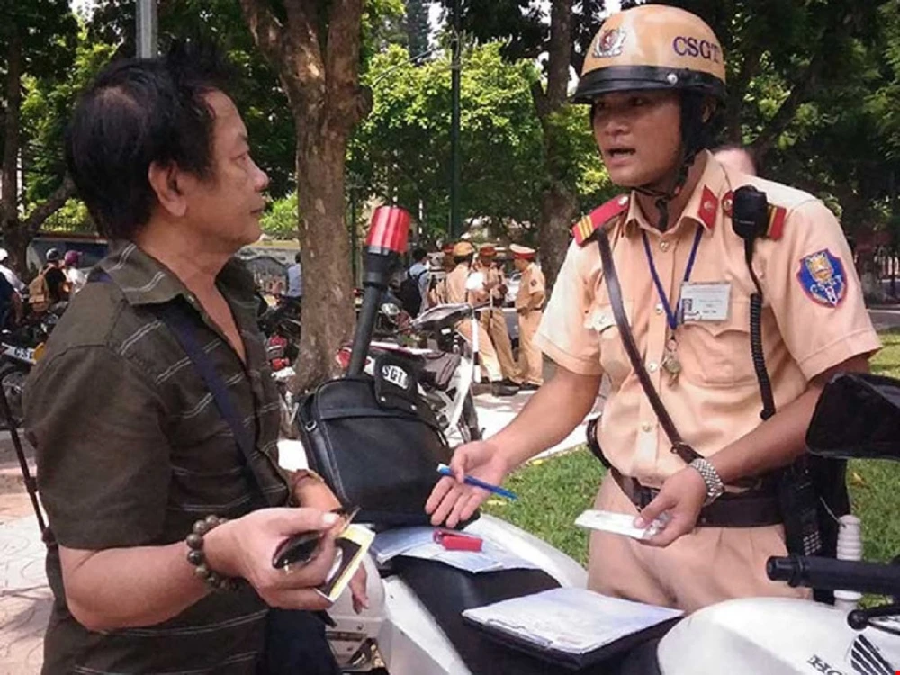 Người dân có được xem kế hoạch xử phạt của CSGT? ảnh 1