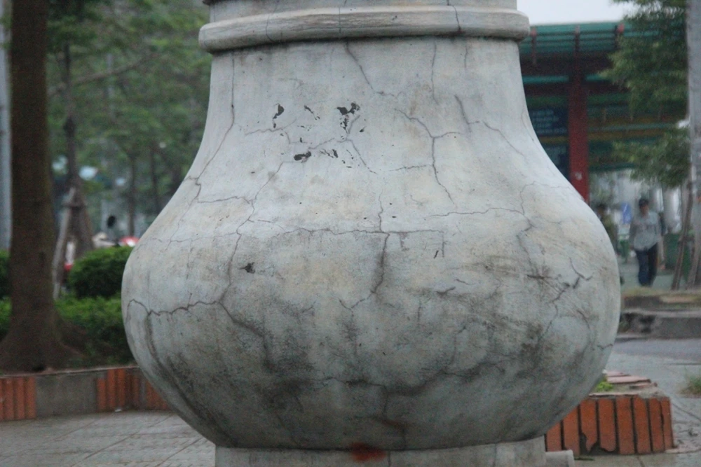 Đồng hồ 'khủng' kỷ niệm 1.000 năm Thăng Long bị hỏng ảnh 4 Đồng hồ 'khủng' kỷ niệm 1.000 năm Thăng Long bị hỏng ảnh 4