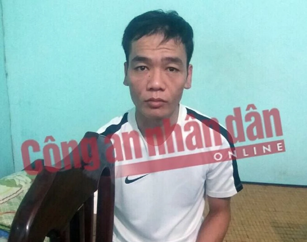 Xông vào ngân hàng giật túi xách đựng 200 triệu ảnh 1