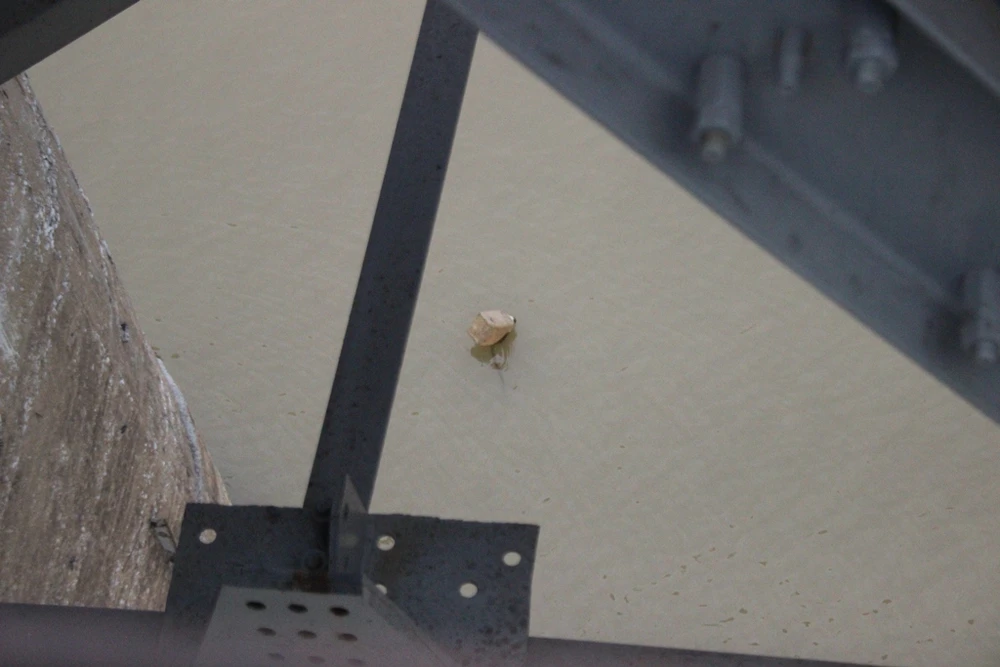 Cận cảnh khu vực phát hiện bom 'khủng' cầu Long Biên ảnh 3