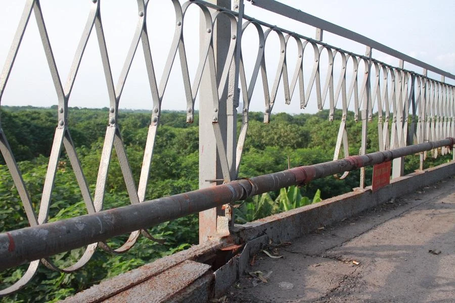 Tính đến nay, cầu Long Biên đã quá niên hạn sử dụng theo quy định tại Nghị định 06/2021 về quản lý chất lượng, thi công xây dựng và bảo trì công trình xây dựng