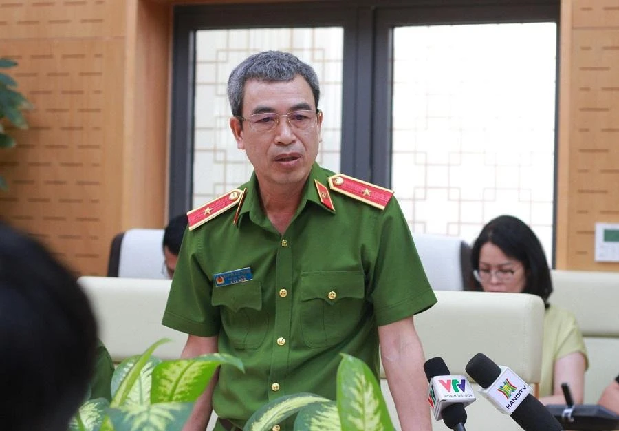 Đại diện Cục C03 Bộ Công an thông tin tới báo chí. Ảnh: MINH TRÚC
