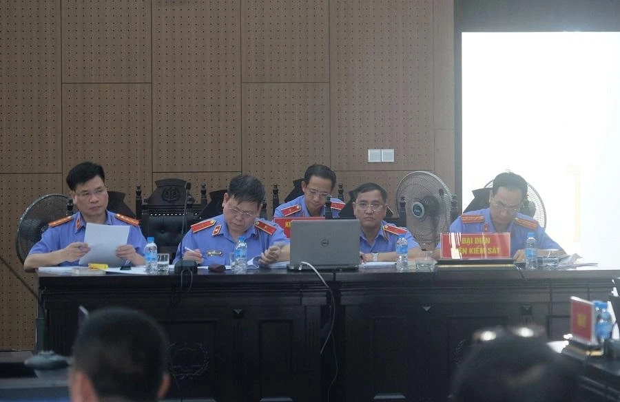 Đại diện VKS tại phiên tòa