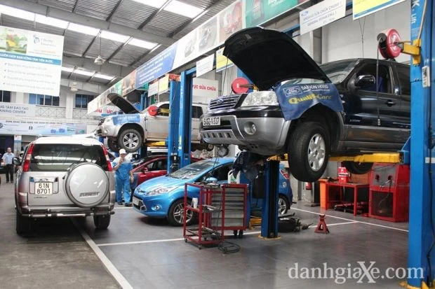 Nghỉ lễ 30/4, bảo dưỡng xe thế nào trước khi lên đường. 