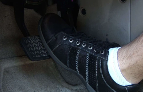 20 điều cơ bản cần biết khi lái ôtô (phần 1)