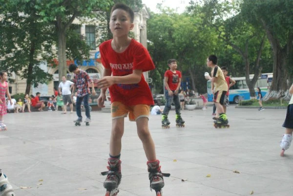 Vẻ đẹp Hà Nội thanh bình đón mừng sinh nhật Bác! ảnh 4