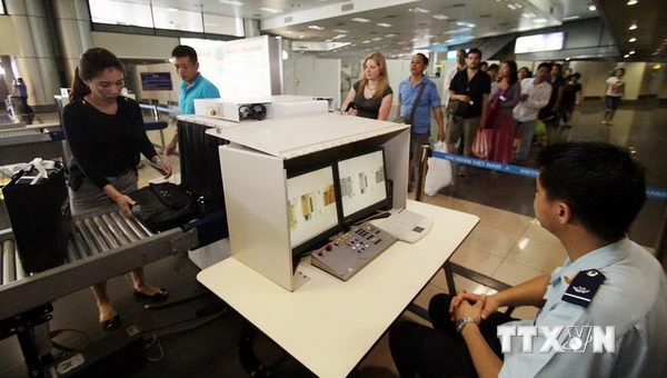 Mở rộng áp dụng hoàn thuế giá trị gia tăng tại 7 cửa khẩu ảnh 1