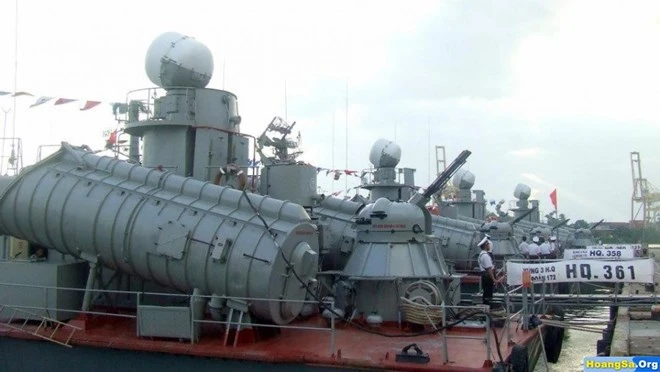 Các tàu tên lửa trực chiến trong lực lượng Hải quân nhân dân Việt Nam