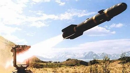 RBS-17 rời bệ phóng kết cấu rất đơn giản.