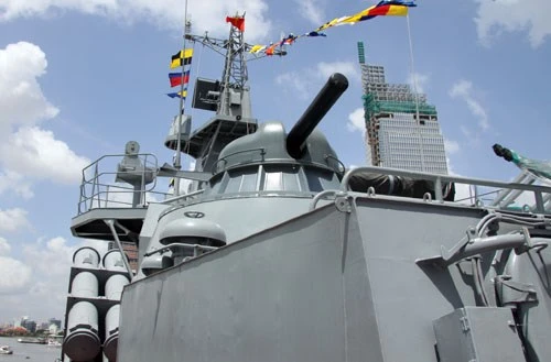 Cận cảnh vũ khí trên tàu tên lửa HQ-377 và HQ-378 vừa hạ thủy ảnh 5