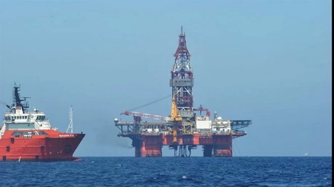 Kiên quyết đấu tranh bảo vệ chủ quyền bằng sức mạnh tổng hợp ảnh 2