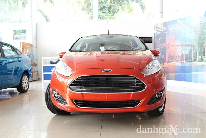 Mới lái ô tô và mua xe lần đầu: Những điều cần lưu ý ảnh 2